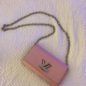Louis Vuitton chain Purse